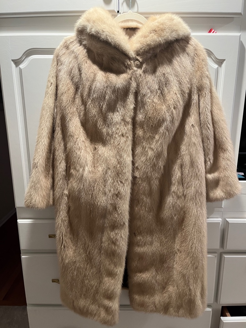 Vintage Long Mink Fur Coat with Oversized Collar